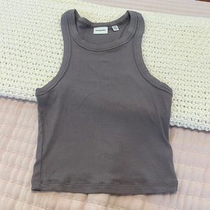 Aritzia Sunday best top